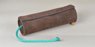 Hundespielzeug leder